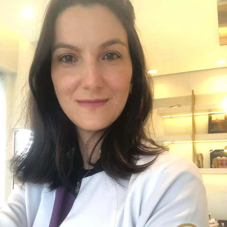 Dra. Maria Rita Gonçalves | Médica Dermatologista
